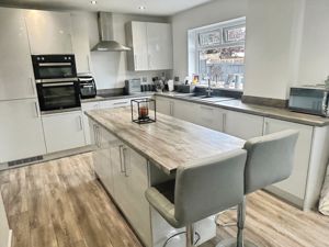 Photo 11- click for photo gallery